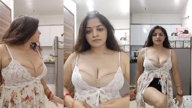 Vandana Pathak aka Me Mrs Vandana – Instagram Exclusive Live Update